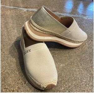 Tory Burch gold and canvas day shoes size 6